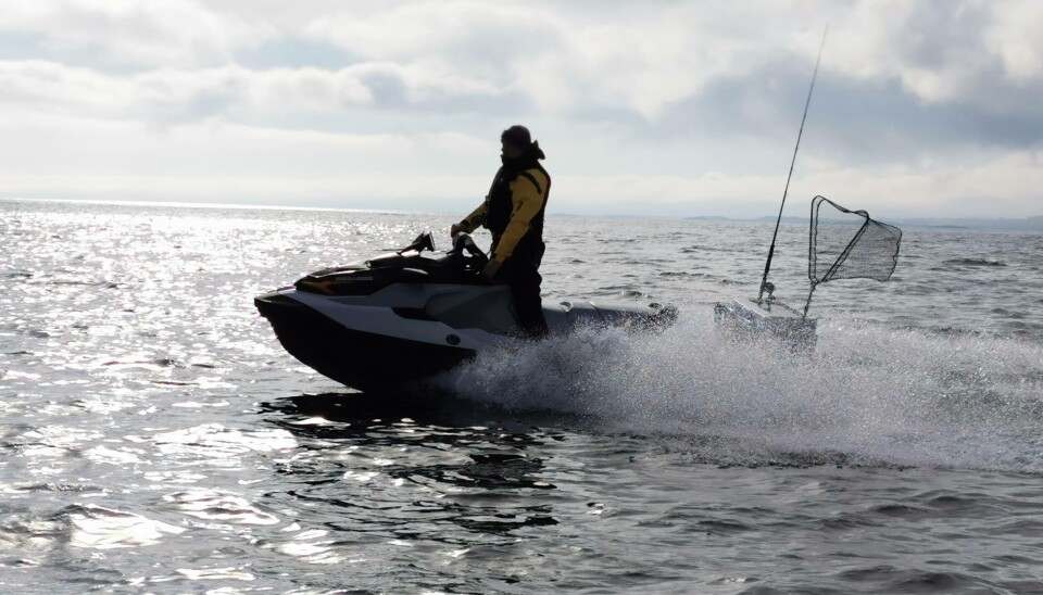 LITE TROLIG: Begge regjeringspartiene ønsker også å reversere vannscooterregelverket, men det kan bli vanskelig. (FOTO: JØRN FINSRUD). LITE TROLIG: Begge regjeringspartiene ønsker også å reversere vannscooterregelverket, men det kan bli vanskelig. (FOTO: JØRN FINSRUD).