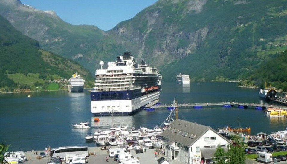 NEKTES ADGANG: Om få år nektes cruiseskip som dette adgang til Geirangerfjorden.