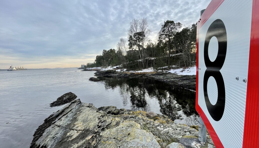 UKLARE GRENSER: De statlige fartsgrensene på sjøen er fastsatt, men de kommunale er mange steder fortsatt i det blå. (FOTO: ATLE KNUTSEN). UKLARE GRENSER: De statlige fartsgrensene på sjøen er fastsatt, men de kommunale er mange steder fortsatt i det blå. (FOTO: ATLE KNUTSEN).