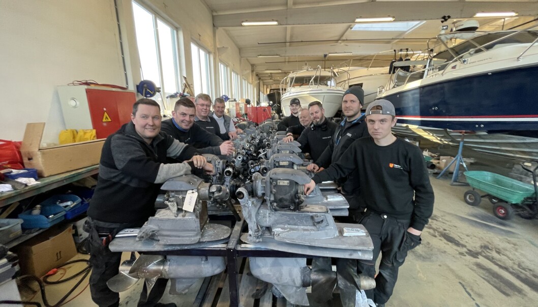 FORTSETTER PÅ JARLSØ: De 12 gutta på Jarslø Marina fryktet for nedleggelse, men med forlenget leieavtale er videre drift sikret ytterligere ett år. Foto: Amund Rich. Løken. FORTSETTER PÅ JARLSØ: De 12 gutta på Jarslø Marina fryktet for nedleggelse, men med forlenget leieavtale er videre drift sikret ytterligere ett år. Foto: Amund Rich. Løken.