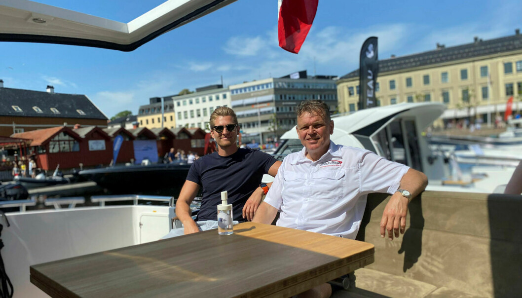 ALT KLART: Etter lange forberedelser er arrangørene Nicolay Rylander (t.v.) og Rune Høgevoll klar for båtmesse i Arendal denne helgen. Foto: Grete Helgebø, Agderposten. ALT KLART: Etter lange forberedelser er arrangørene Nicolay Rylander (t.v.) og Rune Høgevoll klar for båtmesse i Arendal denne helgen. Foto: Grete Helgebø, Agderposten.