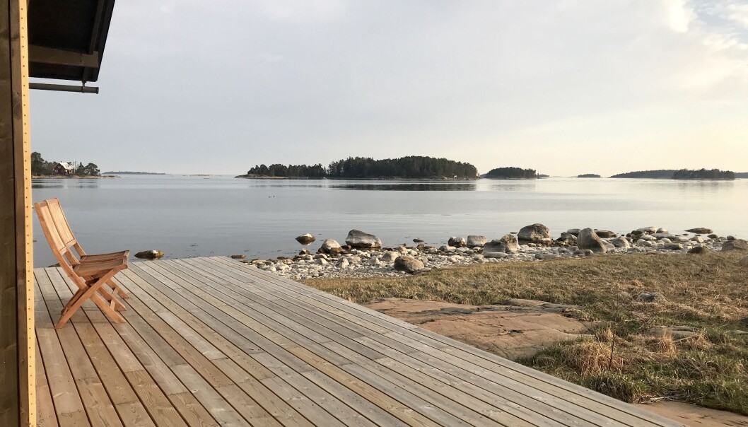 BADSTUFILOSOFI: Fuglesangen er tilbake i det nordiske skjærgårdslandskapet. Jeg nyter den ekstra, denne våren. BADSTUFILOSOFI: Fuglesangen er tilbake i det nordiske skjærgårdslandskapet. Jeg nyter den ekstra, denne våren.
