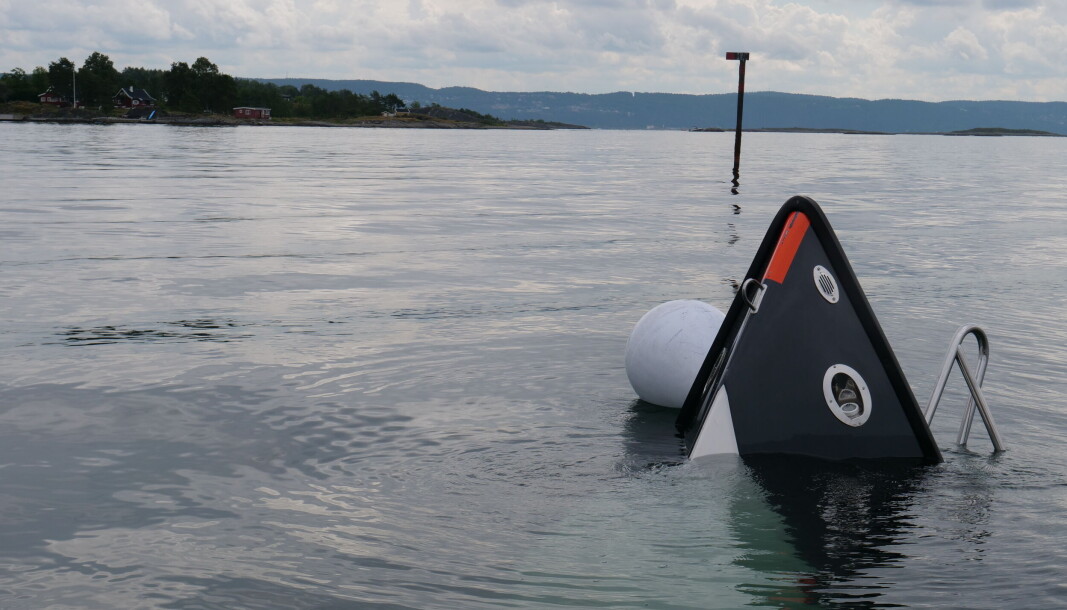 ULYKKE: Skjærgårdsjeepen traff et skjær i nattemørket, og sank. ULYKKE: Skjærgårdsjeepen traff et skjær i nattemørket, og sank.