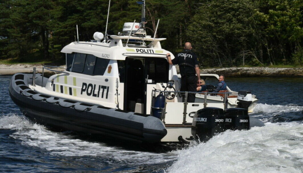 PROMILLE: Blåser du til under 0.8 på promilletesten, kan du fortsette båtturen. Strand Båtforening i Bærum mener promillegrensen bør senkes til 0,2 og melder seg ut av KNBF. Illustrasjonsfoto: Atle Knutsen. PROMILLE: Blåser du til under 0.8 på promilletesten, kan du fortsette båtturen. Strand Båtforening i Bærum mener promillegrensen bør senkes til 0,2 og melder seg ut av KNBF. Illustrasjonsfoto: Atle Knutsen.