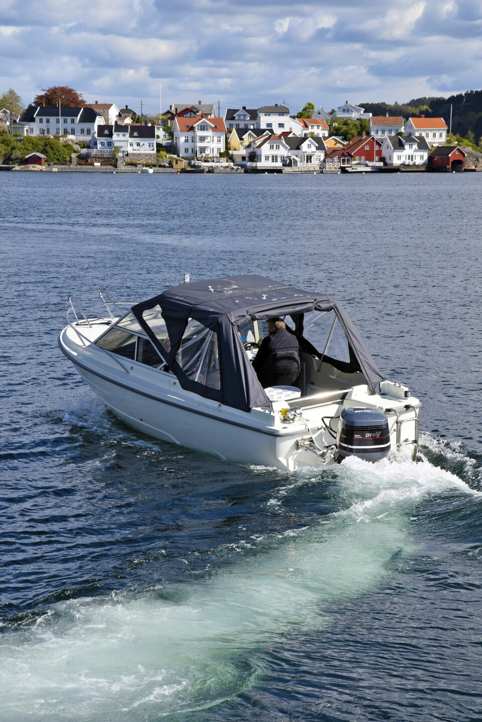 KLASSIKER: With Vital 200 Dromedille er en del av norsk fritidsbåthistorie – her som nyrenovert eksemplar i topp stand.