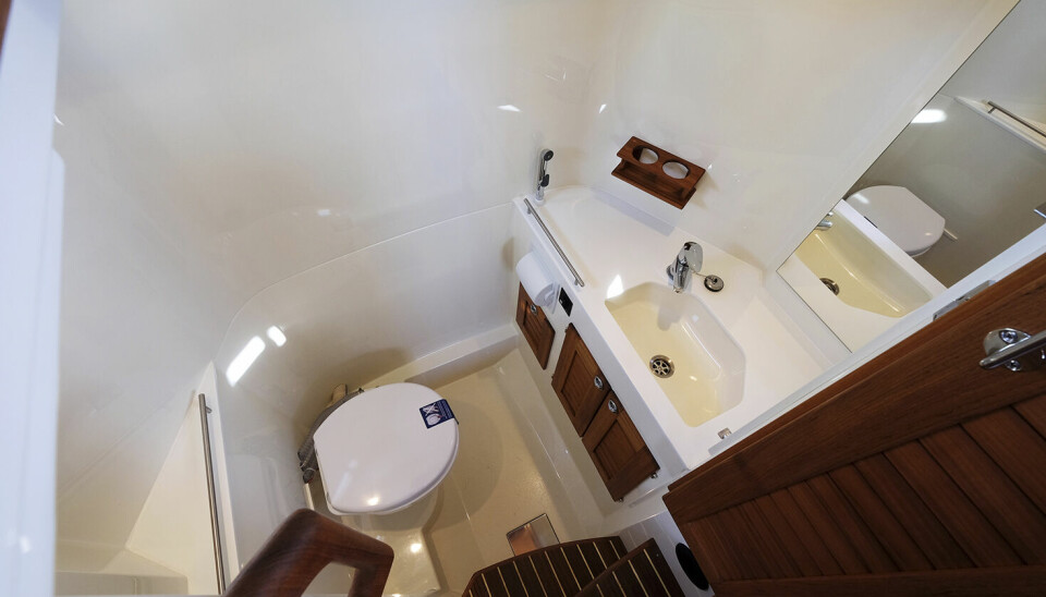 STØRRE: Et betydelig større og funksjonelt toalett er standard i Targa 27.2.