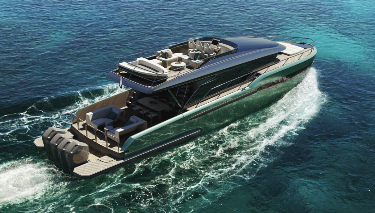 «Påhengeryacht» med svensk skrog