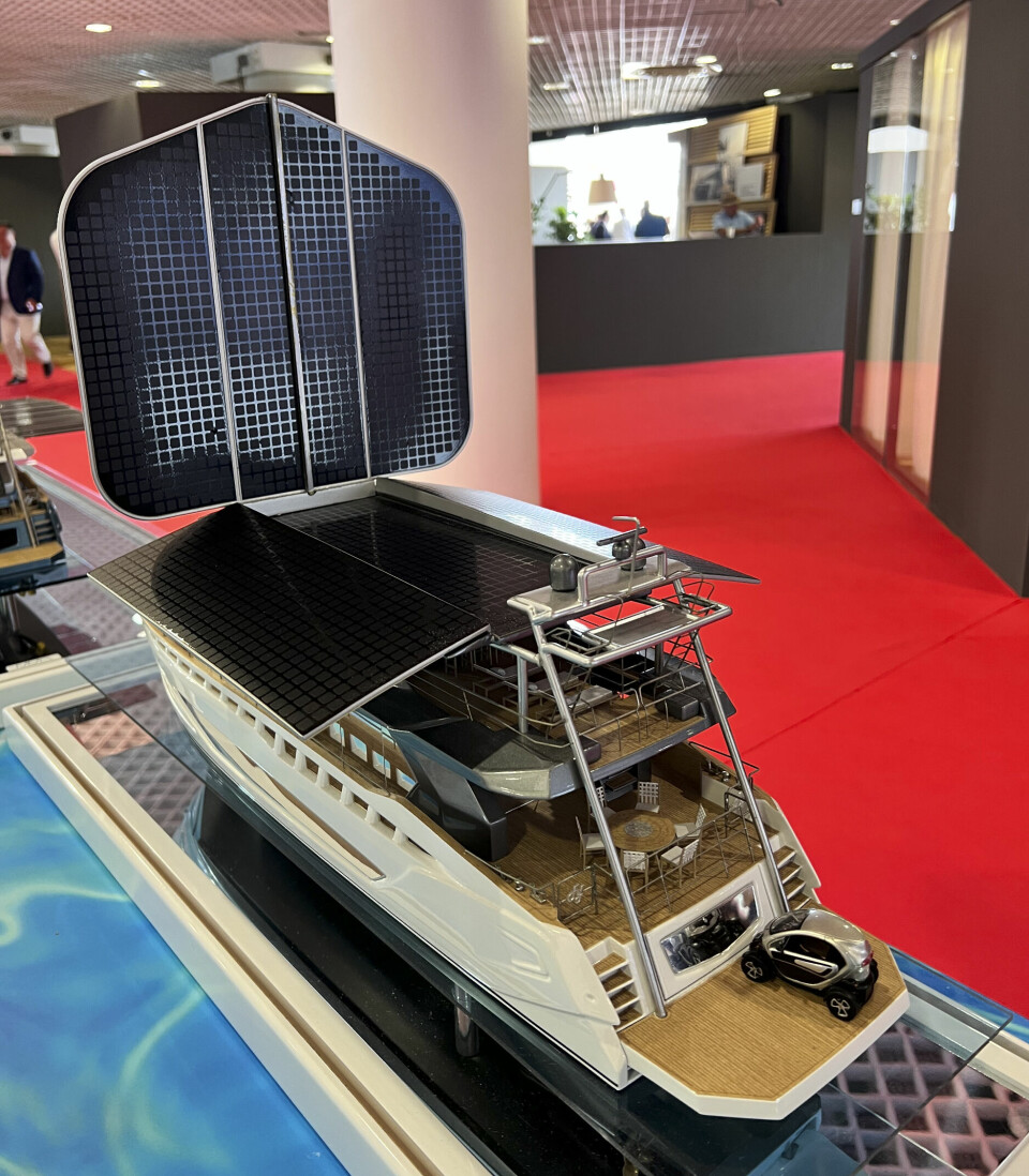 RADIKALT KONSEPT: Fabiani Yacht 100 inkorporer en enorm mengde solcellepaneler.