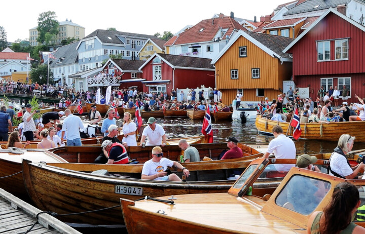 Trekogger skaper folkefest i Kragerø
