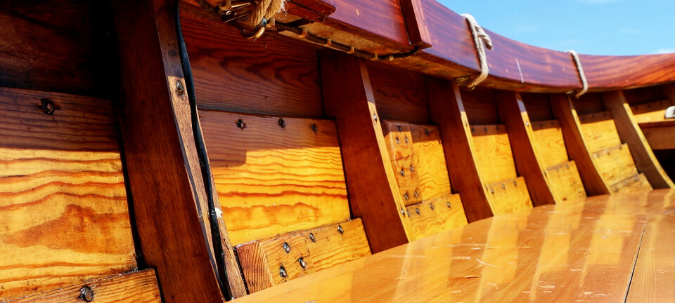 KLINKBYGD: Klinkbygde trebåter er en nordisk tradisjon, med overlappende bordganger føyd sammen med kobberklink.