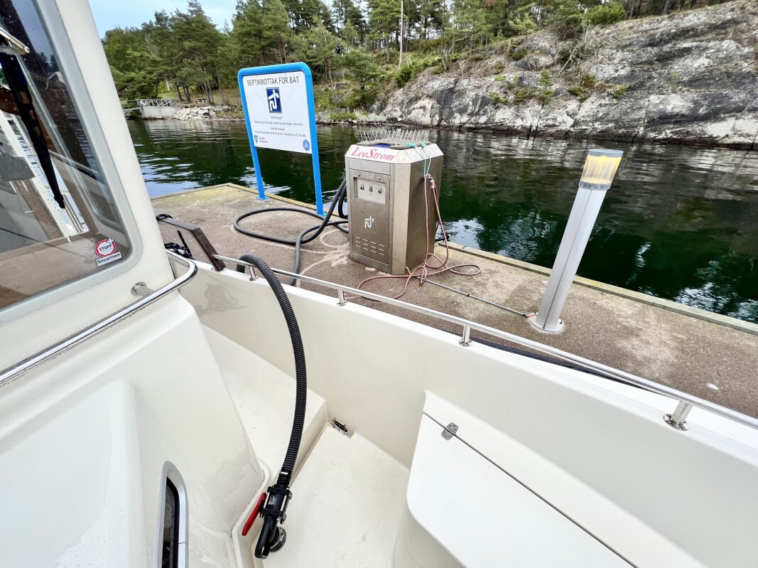 DRITTPRAT: Nyere båter er innrettet med tømmemulighet på egnede stasjoner, men hva med eldre småbåter uten tømming på dekk? DRITTPRAT: Nyere båter er innrettet med tømmemulighet på egnede stasjoner, men hva med eldre småbåter uten tømming på dekk?