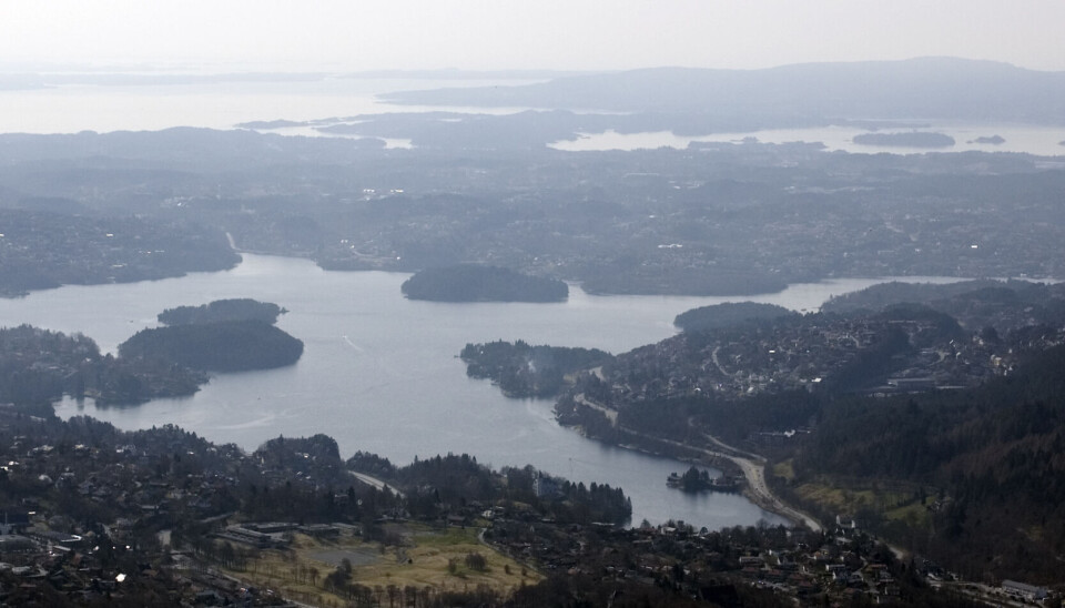 NORDÅSVANNET: Reguleringen av båtlivet i den store brakkvann-sjøen i Bergens sørlige bydeler har skapt mye debatt de siste årene. NORDÅSVANNET: Reguleringen av båtlivet i den store brakkvann-sjøen i Bergens sørlige bydeler har skapt mye debatt de siste årene.