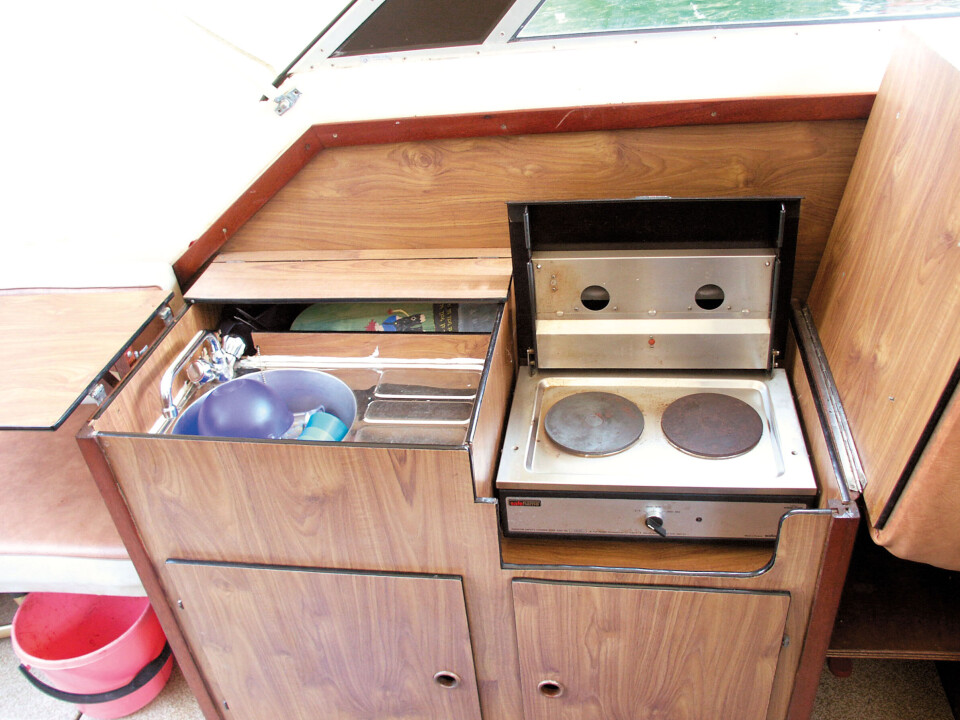 Pantryseksjonen er litt lav, men fungerer bra.