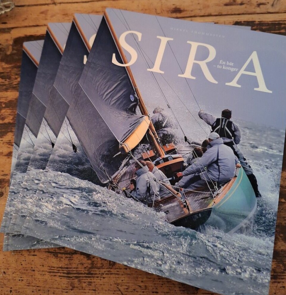 Bok om Sira skrevet av Mikkel Thommessen