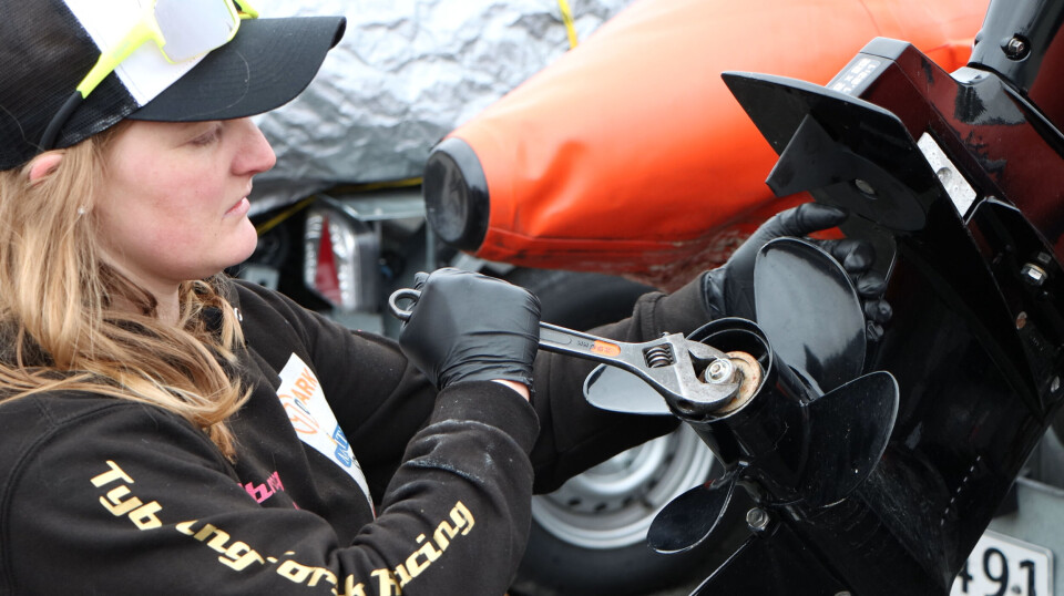 PROPELLEN er viktig for båtens fremdrift. Slik sjekker deu at den er i god stand. PROPELLEN er viktig for båtens fremdrift. Slik sjekker deu at den er i god stand.