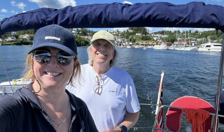 På rek langs kysten med Elisabeth og Per