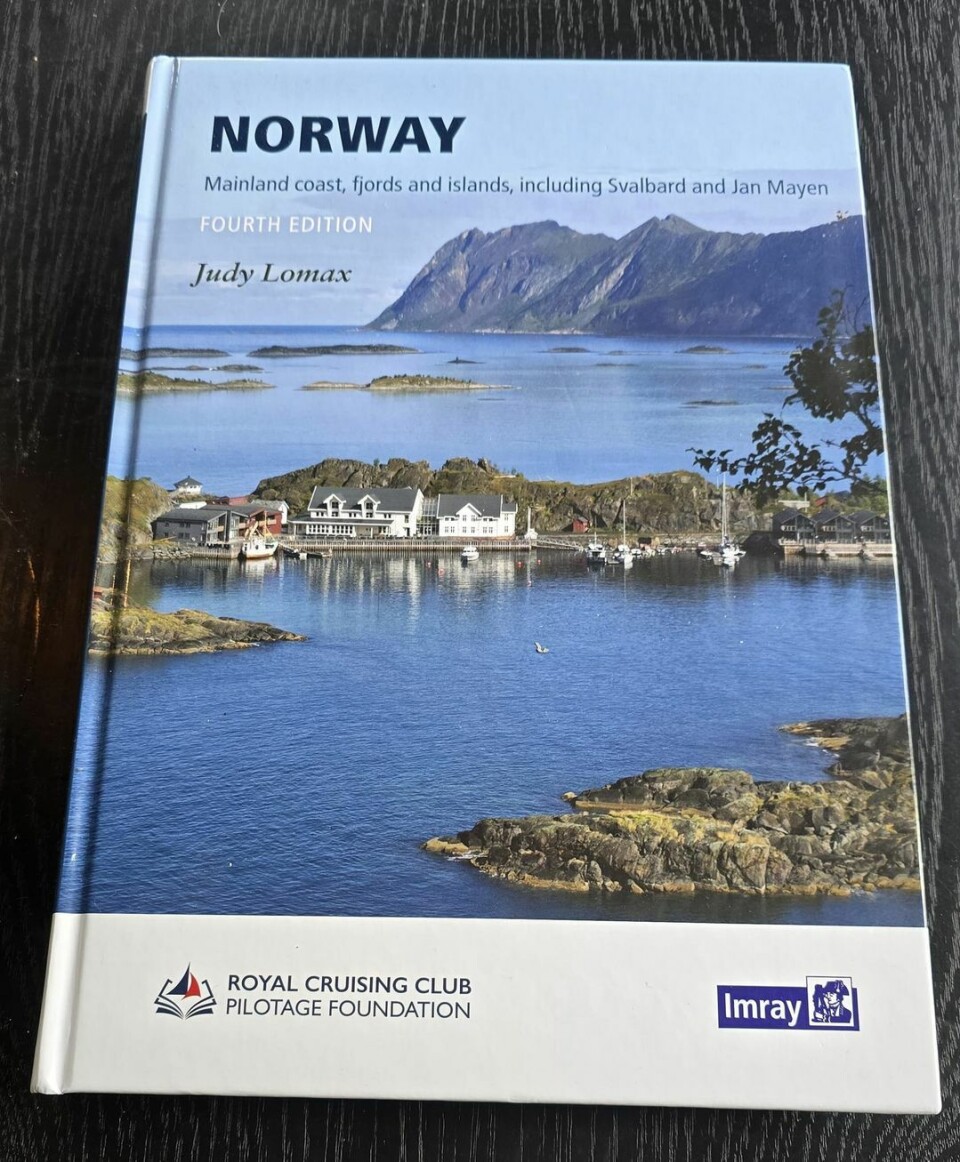 BIBEL: – Bibelen på turen blir denne boken av Judy Lomax, sier Elisabeth og Per. – Bibelen på turen blir denne boken av Judy Lomax, sier Elisabeth og Per.