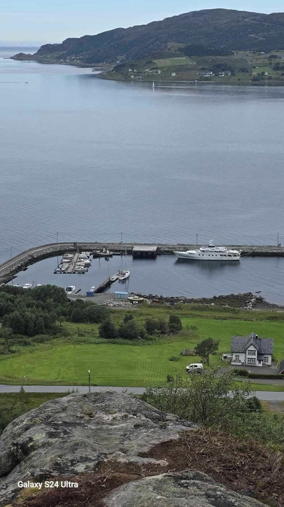 SPEKTAKULÆR utsikt fra trappa SPEKTAKULÆR utsikt fra trappa