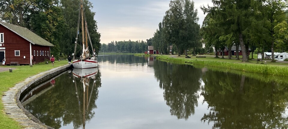 På båttur høyt over havet