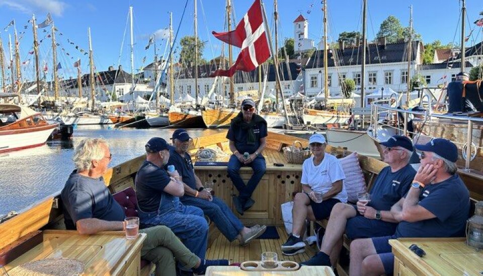 VENNEGJENG brukte syv år på å bygge en unik båt. I dag vant de pris for båten som ble unnfanget som en ide på en hyttetur på Gautefald. VENNEGJENG brukte syv år på å bygge en unik båt. I dag vant de pris for båten som ble unnfanget som en ide på en hyttetur på Gautefald.