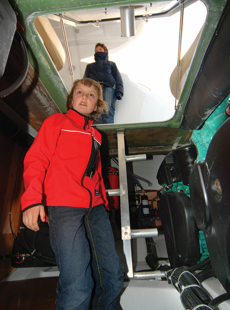 VOLUM: En firedel av båten går med til motorrom.