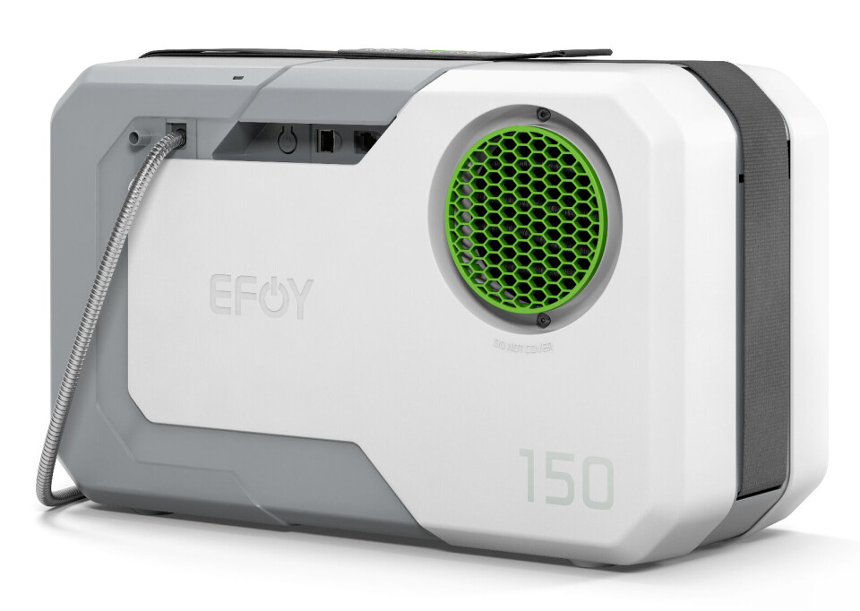 Fakta Efoy 150 BT EFOY er tilgjengelig i tre forskjellige størrelser med ladekapasitet i løpet av 24 timer på 80, 150 og 250 Ah. Alt tilpasset både 12 og 24 volt.