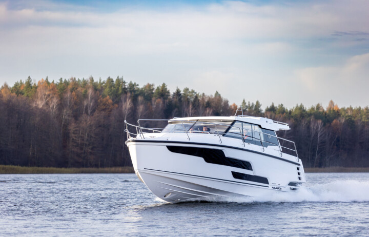 Båtmagasinet prøvekjører Aquador 400 HT