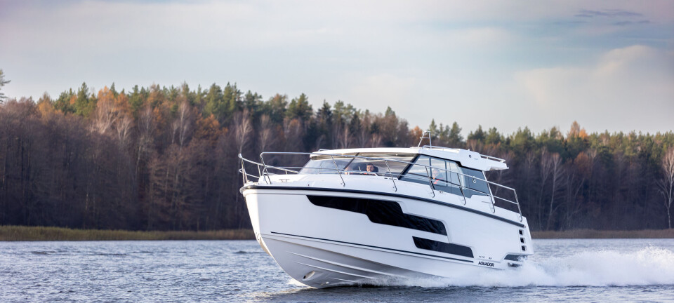 Båtmagasinet prøvekjører Aquador 400 HT