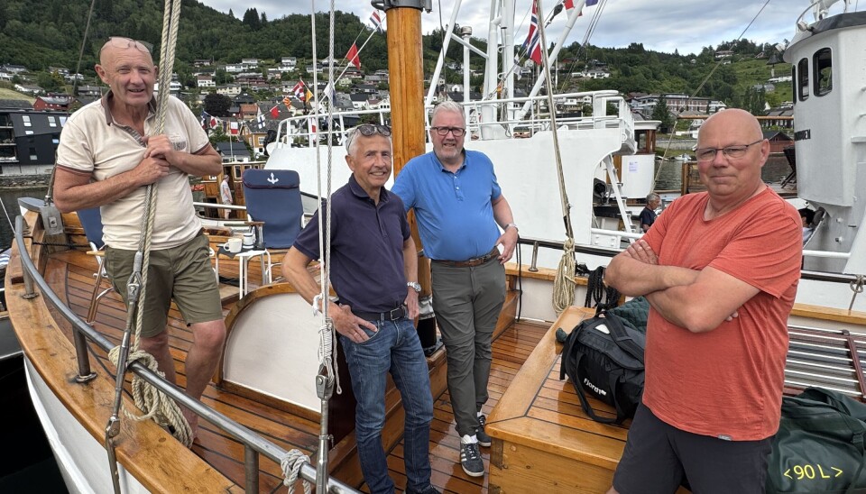 ARTIG SAMMEN: - Vi har det artig sammen og vi har hatt en fin tur med skøyta hit, sier skøytegutta fra Bømlo.