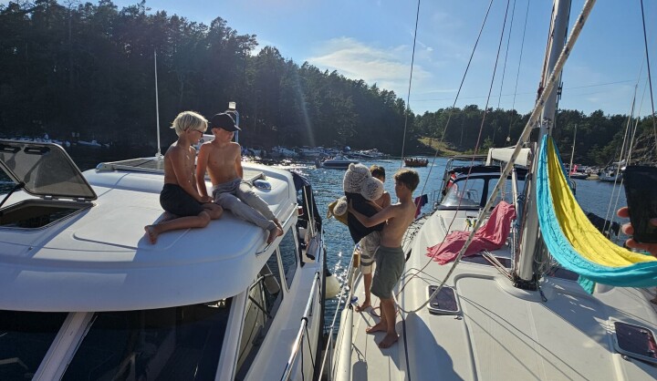 Sommertoktet til bamsen Blid