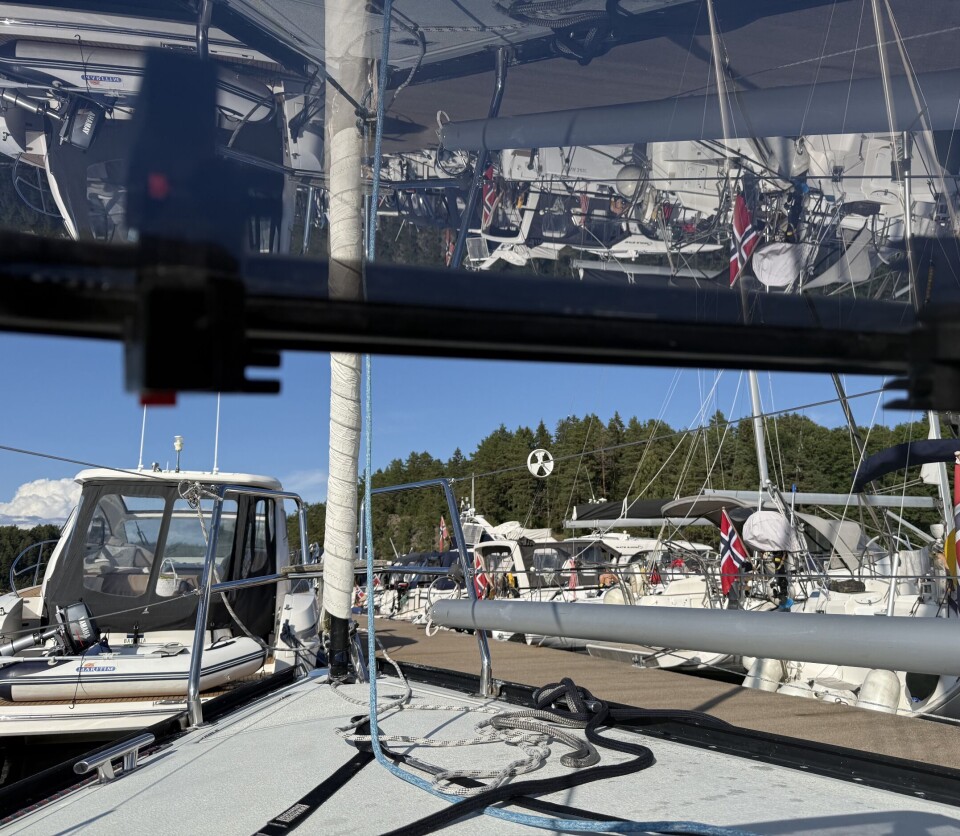 LUFTING: Det ble såpass varmt at det var deilig å kunne åpne alle lukene på dekk.