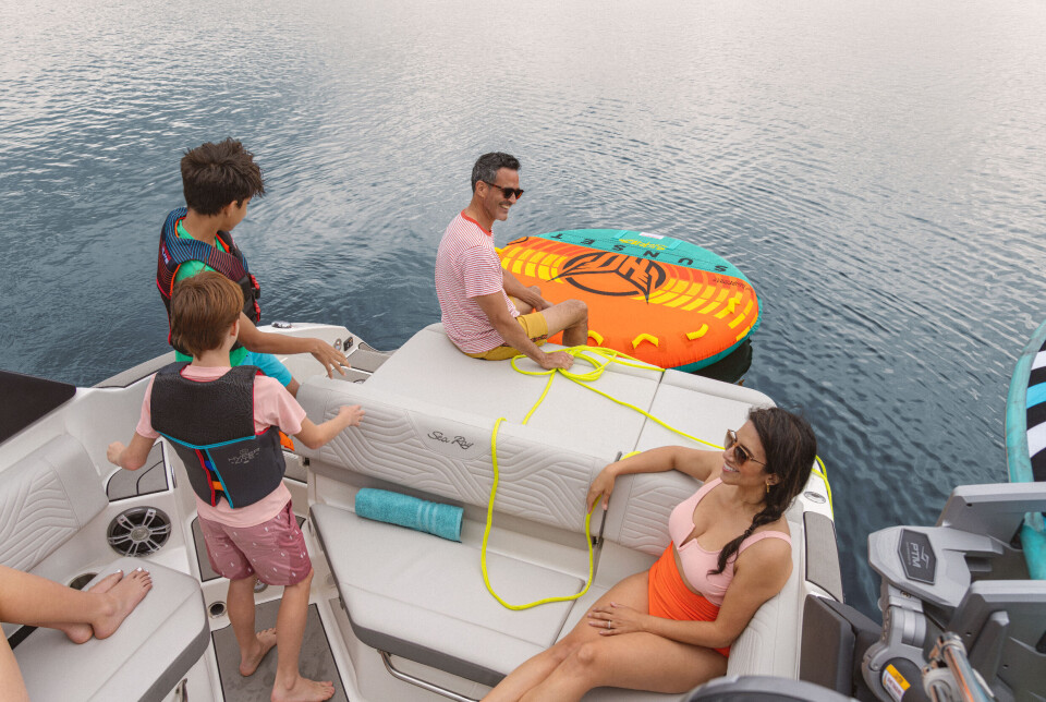 Sea Ray SDX Surf – en ny generasjon båtglede