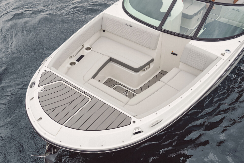Sea Ray SDX Surf – en ny generasjon båtglede
