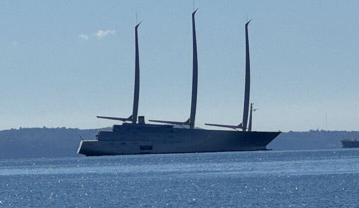 Beslaglagt oligark-yacht til seks milliarder