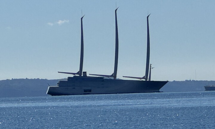 Beslaglagt oligark-yacht til seks milliarder