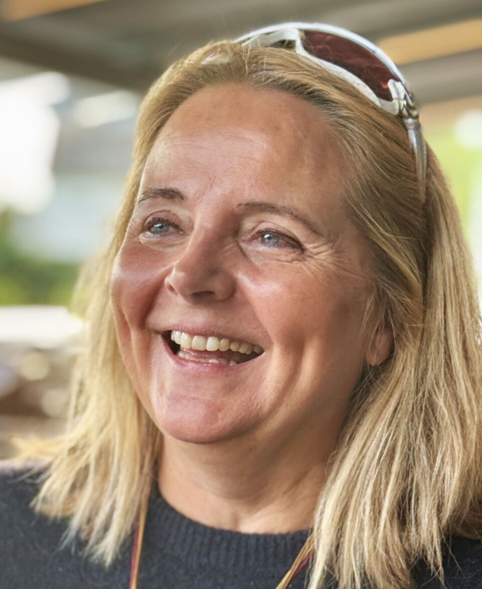 KVINNER TIL SJØS: Eva-Lise overvant frykten og nyter livet som skipper på egen skute. Nå vil hun ha med flere kvinner i «Kvinner til sjøs».