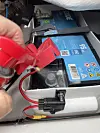 Før visning bør du sjøsette båten, sørge for at batteriene er oppladet, og testkjøre motoren. Sjekk fremfor alt at motoren tåler maks belastning over en viss tid uten at temperaturen stiger. Det kan være ganske flaut om motoren ikke starter, eller går varm, når en interessert kjøper skal prøvekjøre.