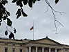 Halv stang ved slottet kort tid etter Kong Haralds bortgang